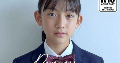 Pureness 〜純真な女子校生の裏動画〜